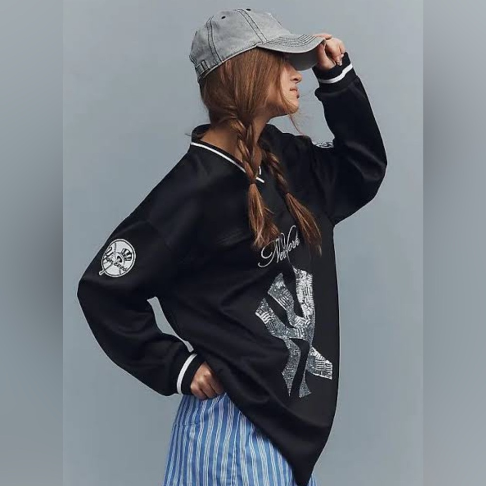 Anthropologie Black Graphic Women's Jersey - Picture 3 of 3